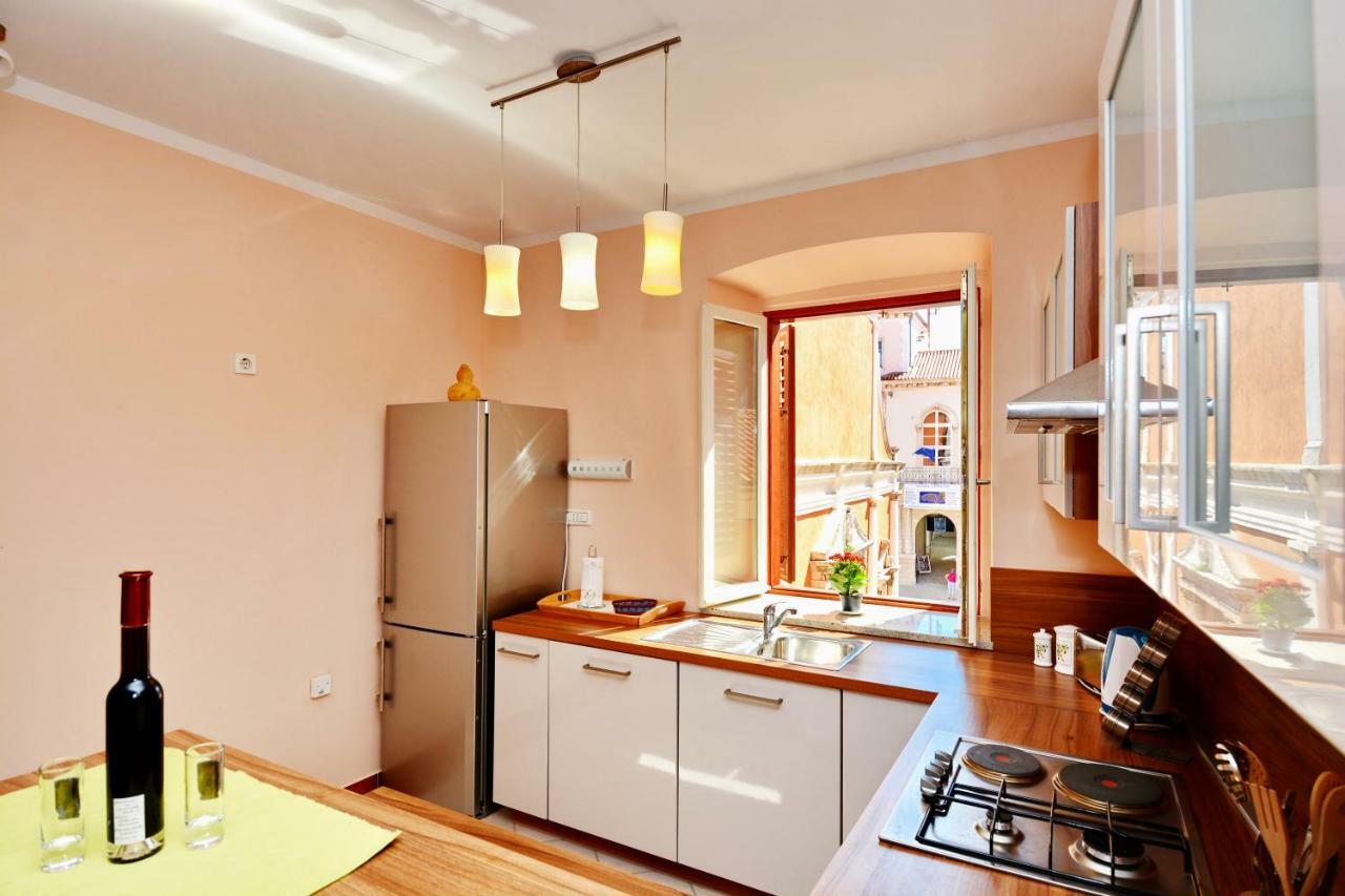 Apartment Martina Zadar Bagian luar foto