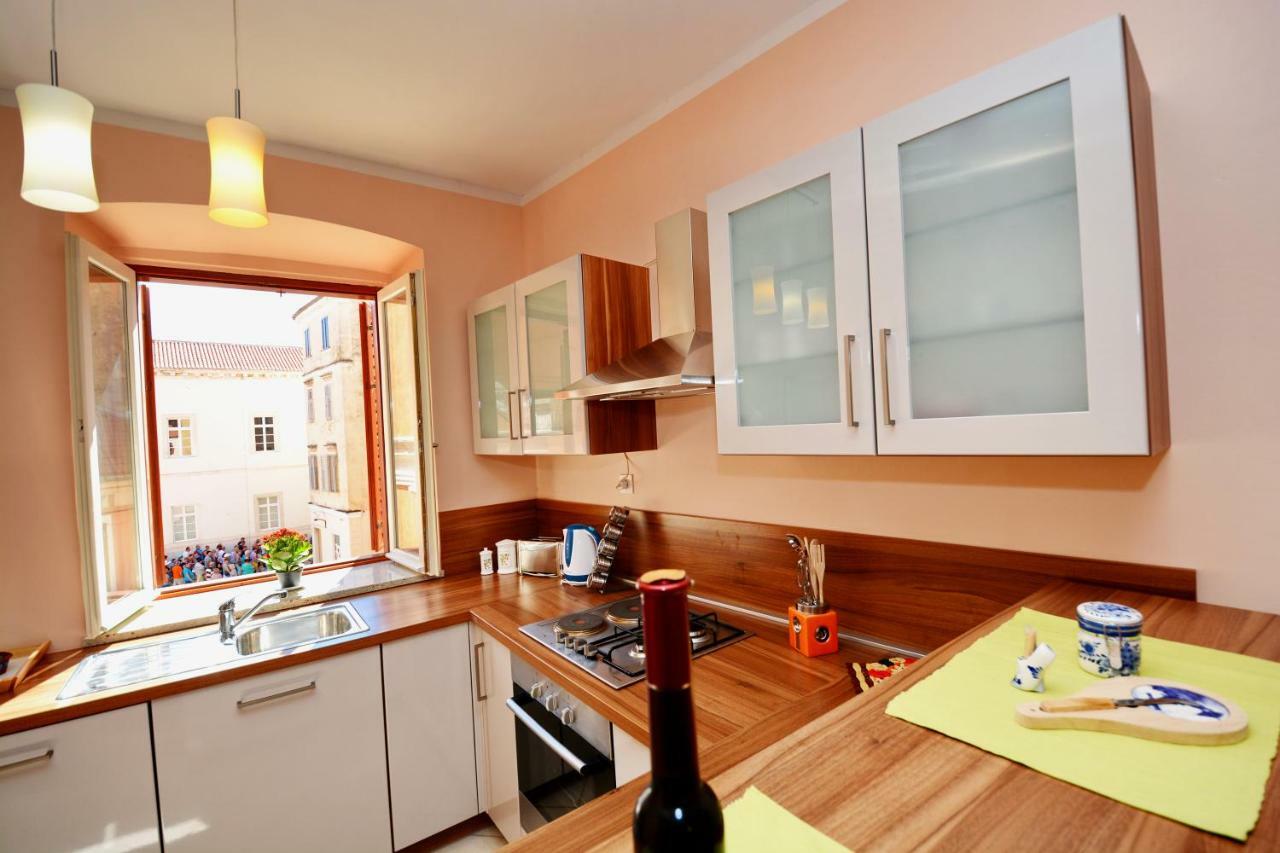 Apartment Martina Zadar Bagian luar foto