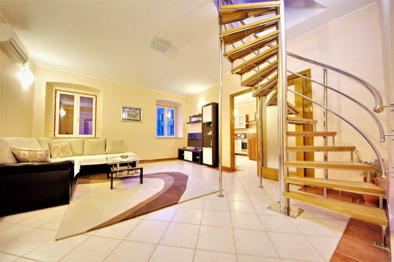 Apartment Martina Zadar Bagian luar foto